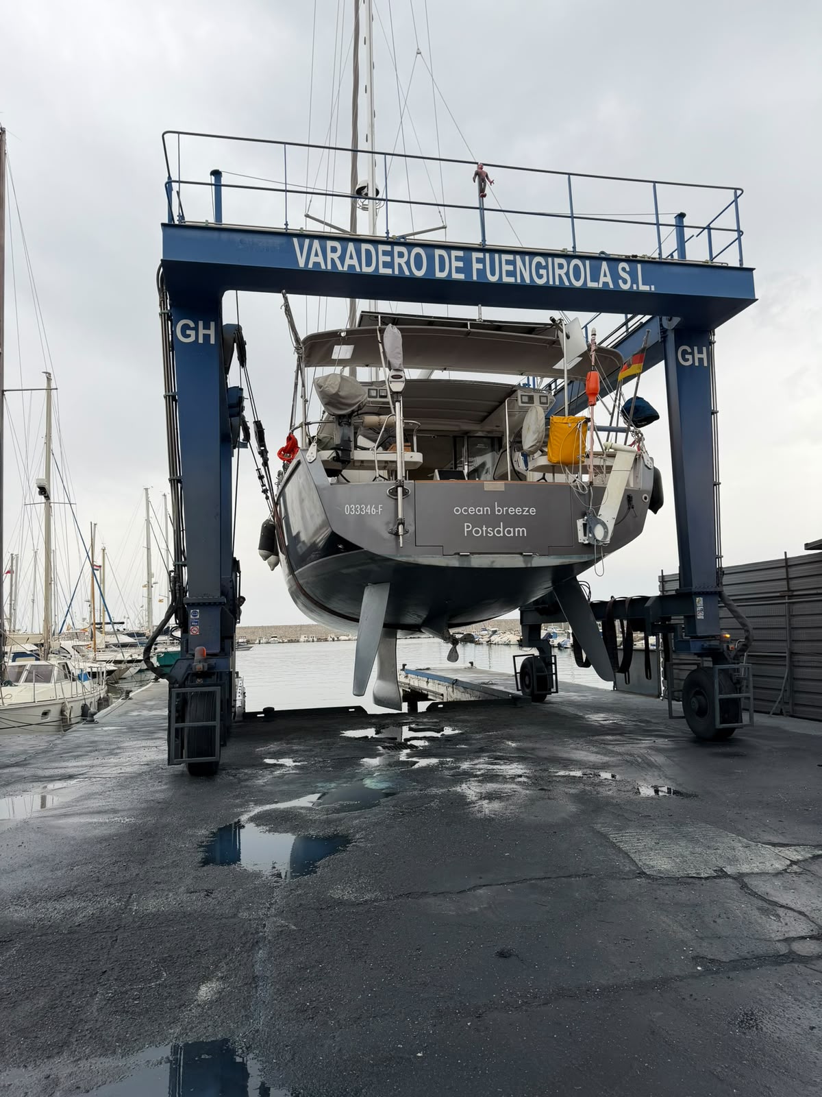 Yacht 7